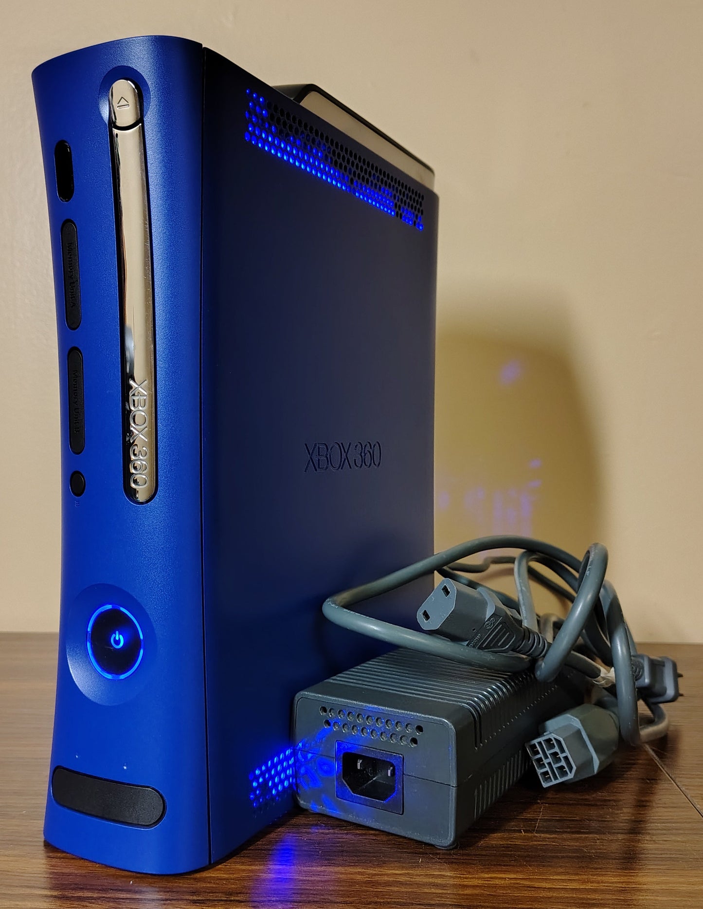500GB RGH Jasper Xbox 360 w/Power Supply | Custom Shell | FLASHED.
