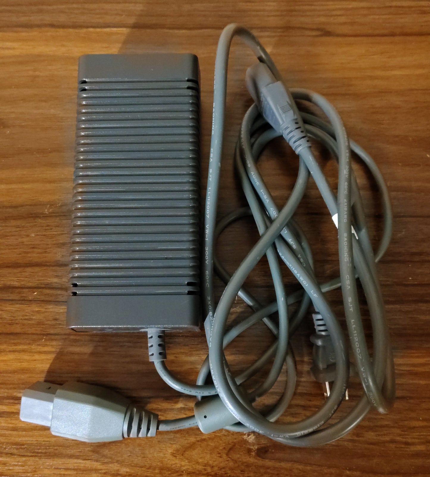 500GB RGH Jasper Xbox 360 w/Power Supply | Custom Shell | FLASHED.